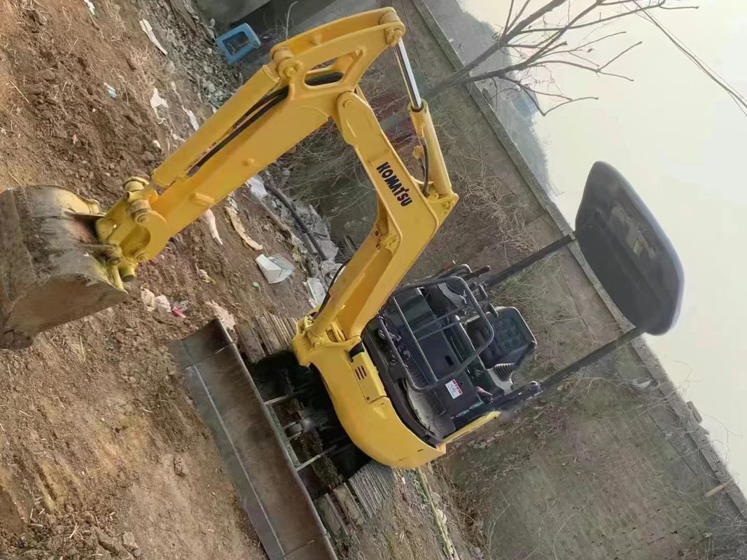 Gebruikte machines voor het verplaatsen van aarde kruipgraver 2 ton hoge kwaliteit minigraver Komatsu pc 18 MR