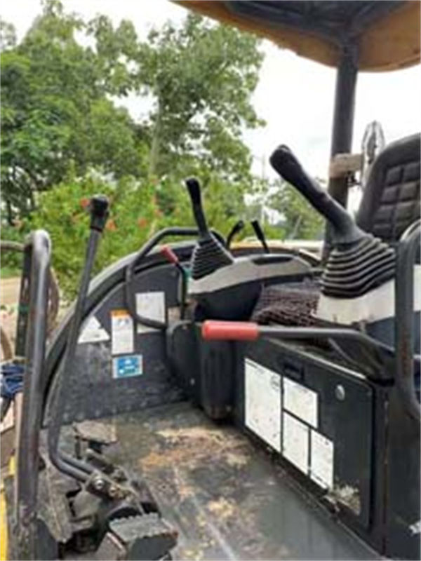 3 ton gebruikt Japan hoge kwaliteit Komatsu pc 30 MR kruipgraver met kortere werktijden
