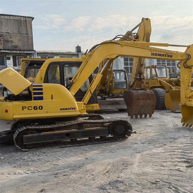 Hoogwaardige 6,3 ton gebruikte Japanse ingevoerde Komatsu pc 55 MR kruipgraver met kortere werktijden