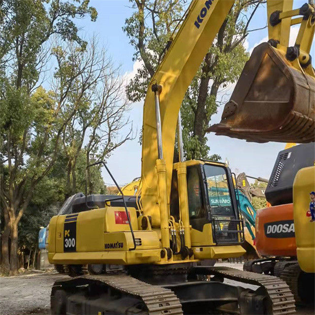 29 ton bijna nieuw Japan ingevoerde crawler graafmachine gebruikt verbouwen Komatsu pc 300