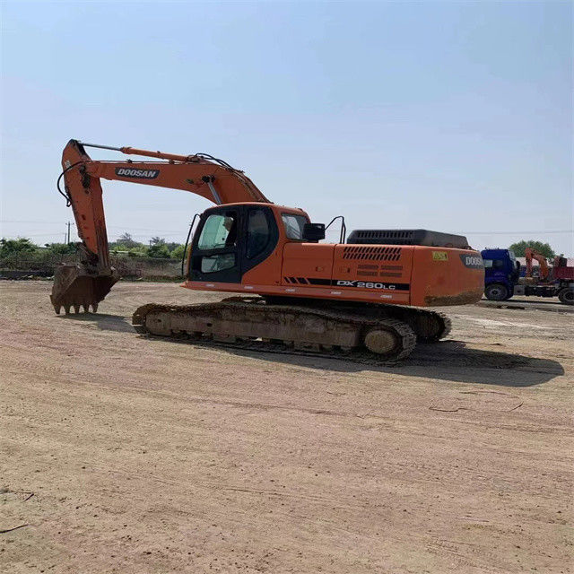 25 ton gereed gebruikte graafmachine voor het werk en ervaren gebruikte Korea ingevoerd Doosan DX 260LC