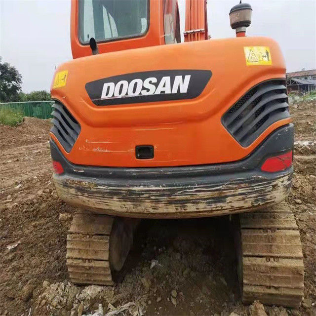 8 ton gereed gebruikte graafmachine voor het werk en ervaren gebruikte Korea ingevoerde Doosan DX 75
