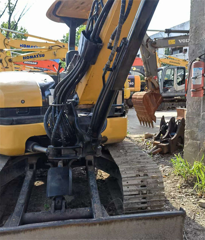 5 ton gereed voor gebruik en ervaren gebruikt Japan geïmporteerd CAT 304 C CR in goede staat