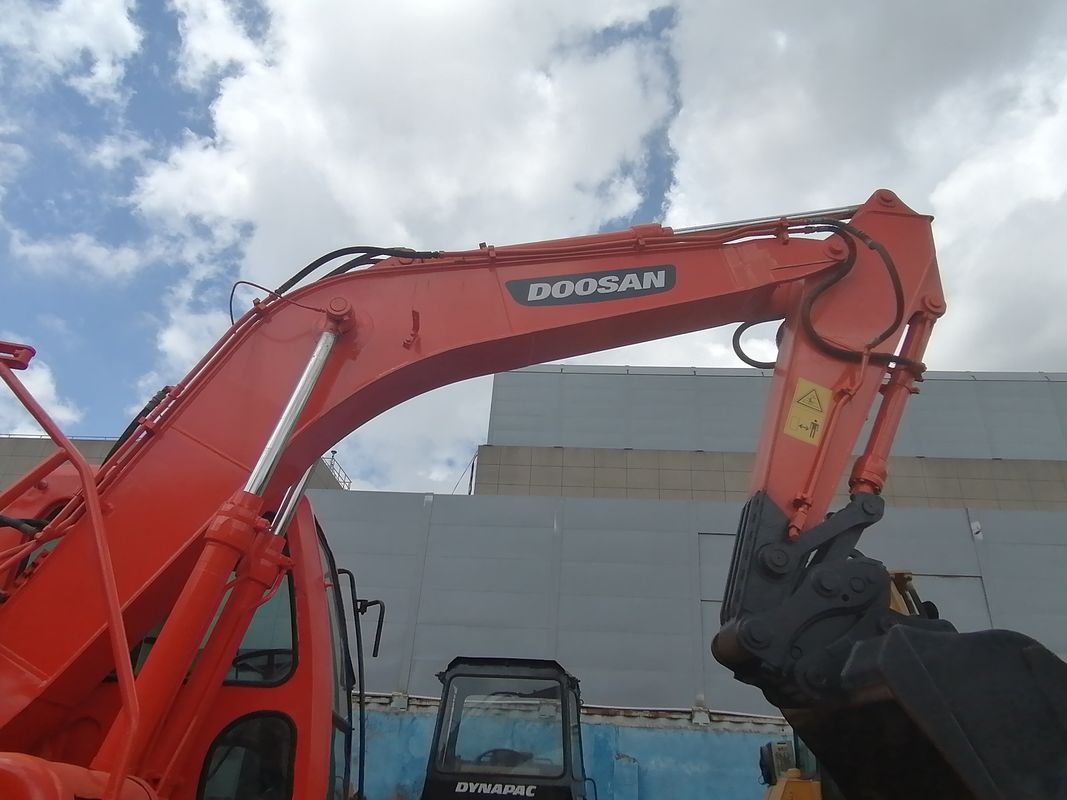 Klaar voor het werk en ervaren gebruikt Korea Gebruikte graafmachine DH150W-7 in goede staat