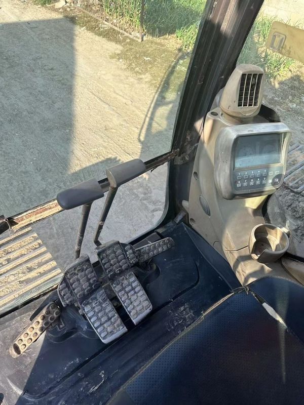 21 ton gereed gebruikte graafmachine voor het werk en ervaren gebruikte Korea ingevoerde Hitachi 210-3 In goede staat