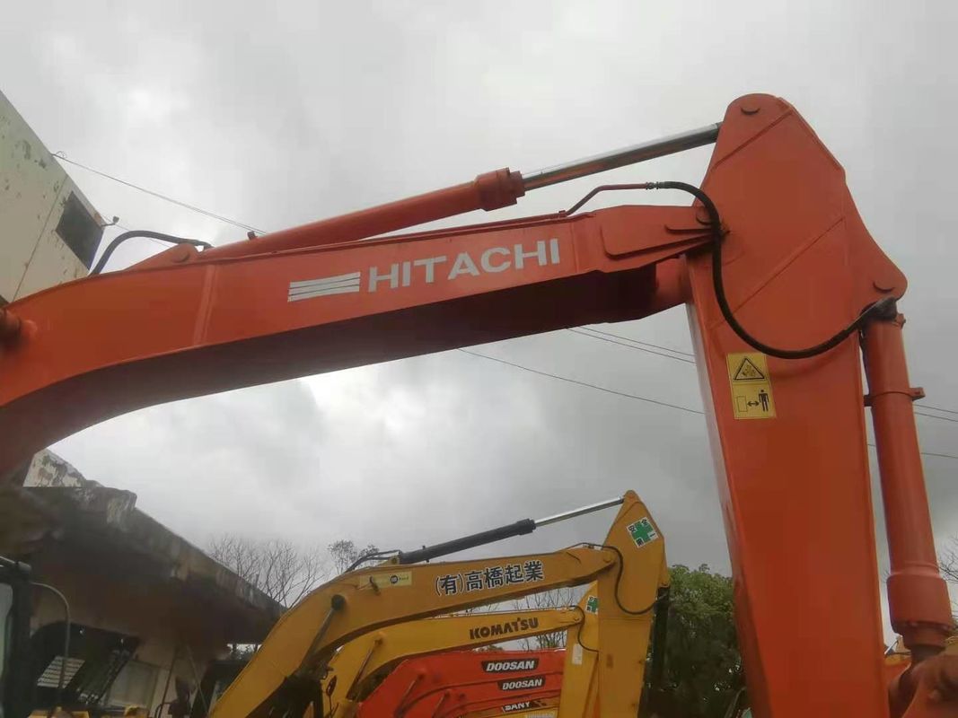 24 ton klaar voor het werk en ervaren Japanse Hitachi 240-3G