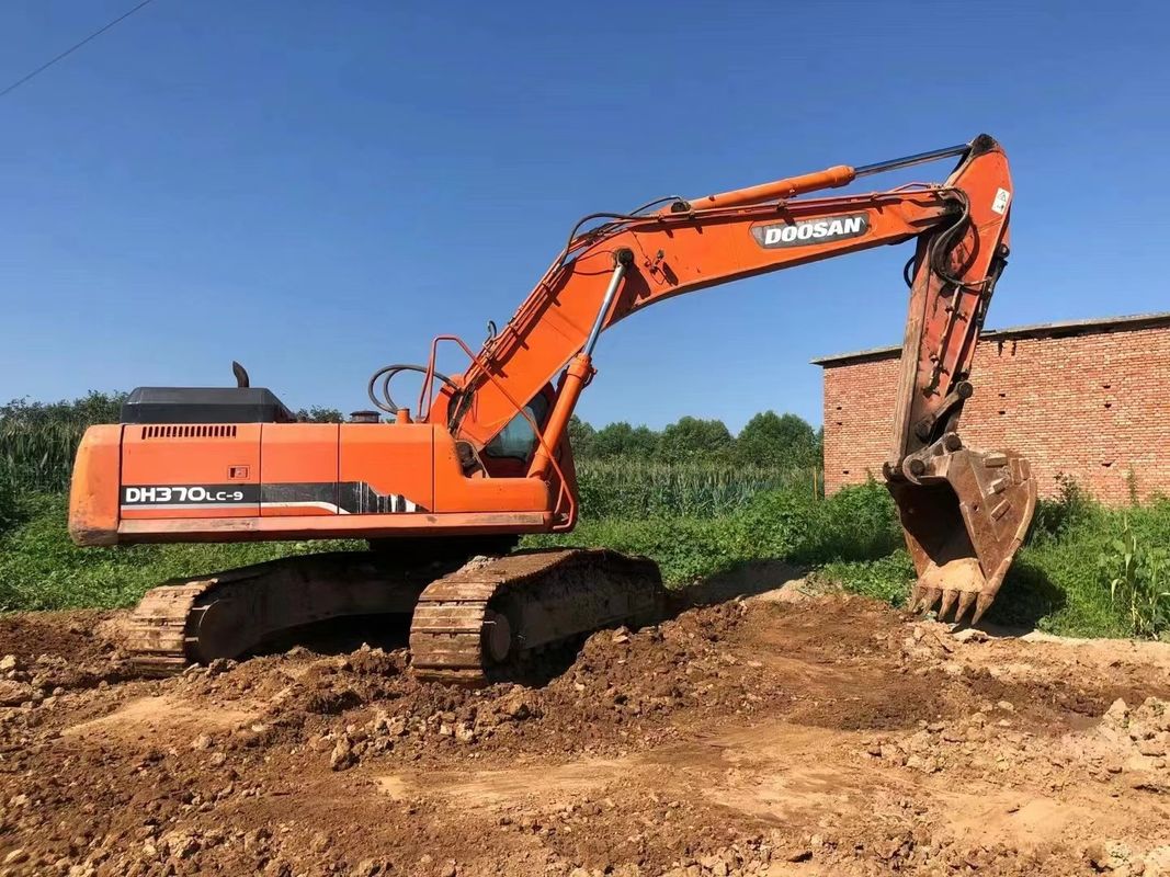 37 ton gereed gebruikte graafmachine voor het werk en ervaren gebruikte Korea ingevoerd DOOSAN DH370LC-9 in goede staat