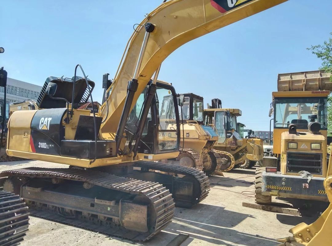 17.9 ton bijna nieuw Japan ingevoerde crawler graafmachine gebruikt verbouwen CAT 318 D2L
