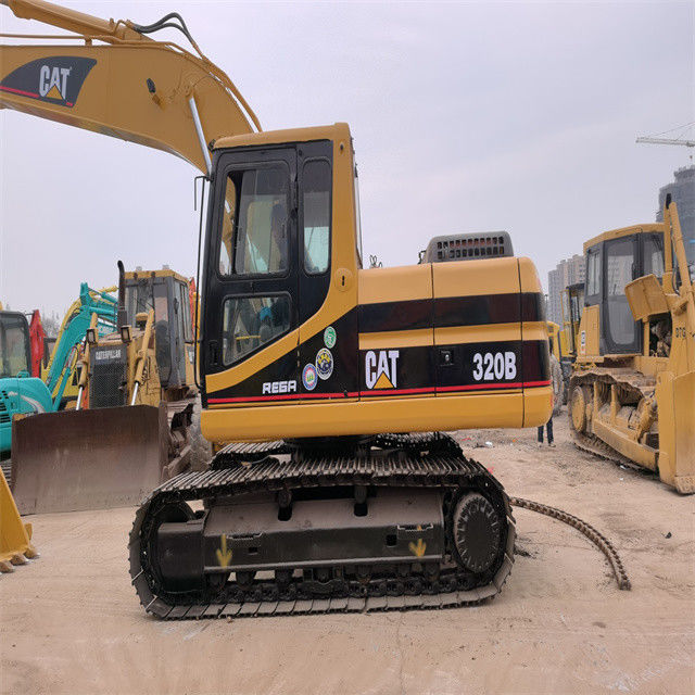 21 ton gereed voor gebruik en ervaren Japan Caterpillar 320 B in goede staat