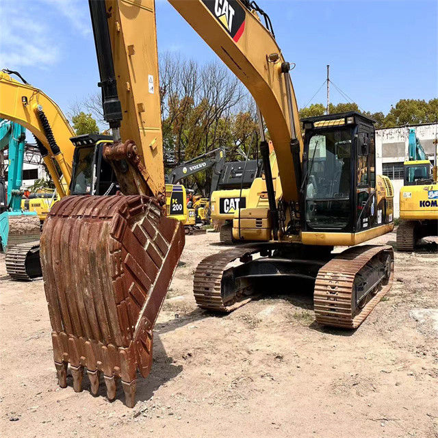 23 ton gereed voor gebruik en ervaren Japan Caterpillar 323 D in goede staat