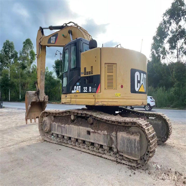 34.7 ton klaar voor gebruik en ervaren Japan Caterpillar 328 D in goede staat.