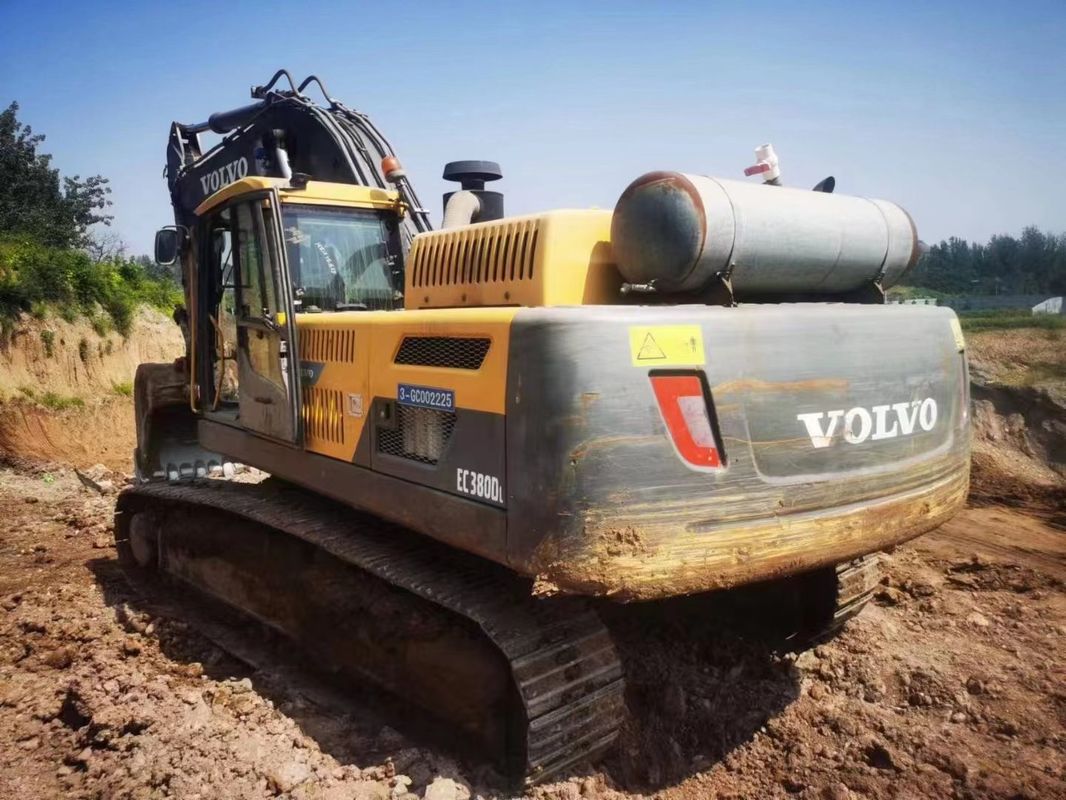 Zweden geïmporteerde hoge kwaliteit Volvo EC380 kruipgraafmachine gebruikt bijna nieuw