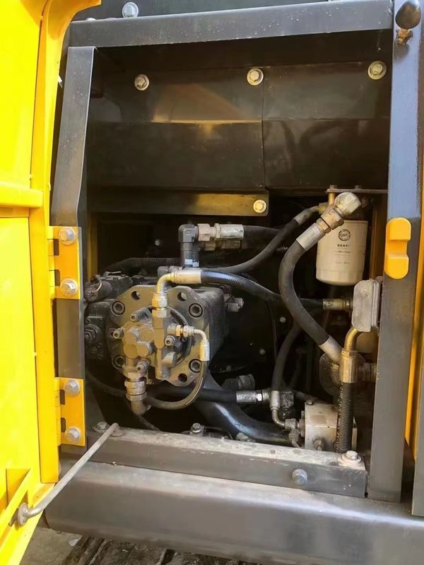 Zweden geïmporteerde hoogwaardige Volvo EC140D crawler graafmachine gebruikt bijna nieuw 100% klaar