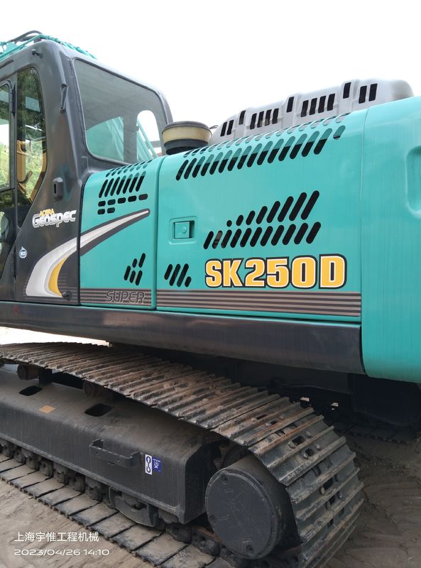 170 KN Tear Out Kobelco Sk250d Graafmachine Gewicht 24,7t Motorvermogen 131kW