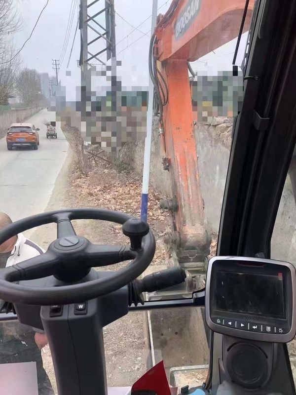 15 ton Korea geïmporteerd 90% nieuwe Doosan DX 140W Gebruikte wiel graafmachine met hoge kwaliteit en beste prestaties te koop