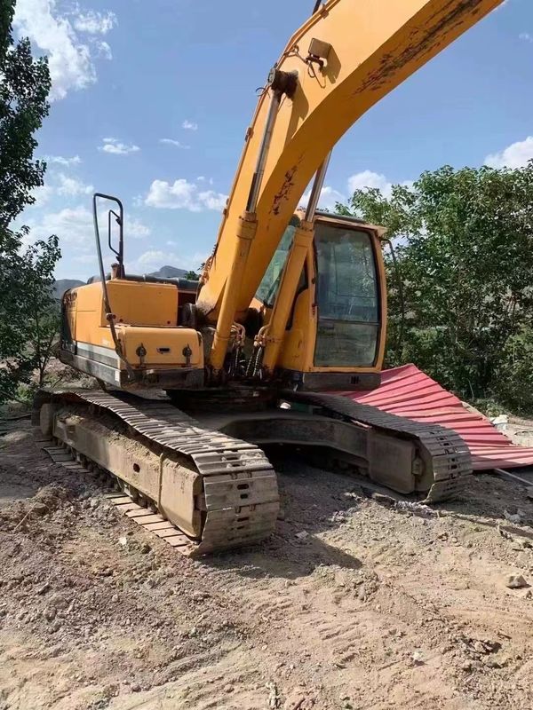 2000 rpm Gebruikte Hyundai R215 klaar voor werk en ervaren Korea ingevoerd in goede staat