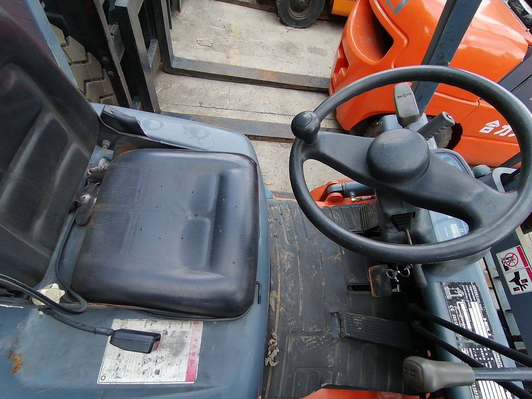 Gebruikte elektrische heftruck HELI CPCD15 heftruck Motorvermogen 1,5 ton