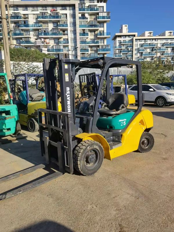Japan Gebruikte elektrische heftruck Komatsu 2,5 ton heftruck Motorvermogen