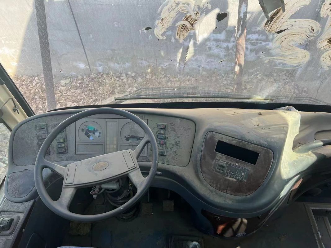 Gebruikte bus met 40 zitplaatsen van hoge kwaliteit gemaakt in China YuTong Bus met een jaar garantie