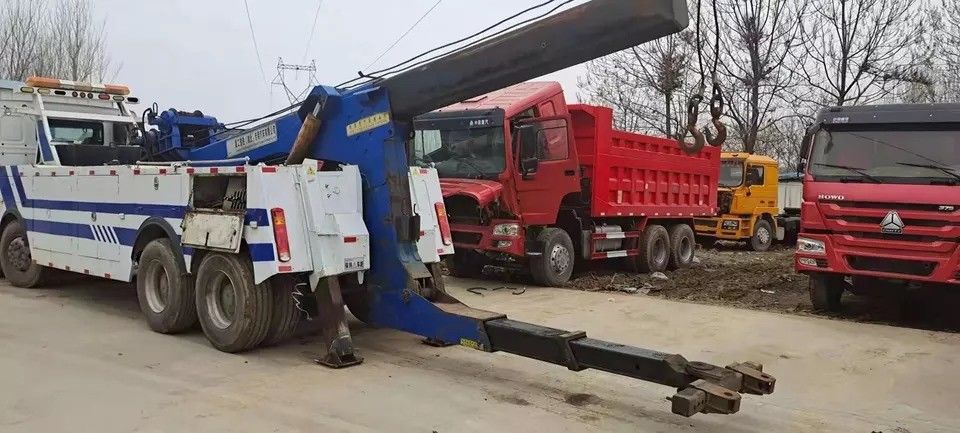 4x2/6x2/6x4/8x4/8x6/4x4/6x6 rijdende type Wrecker Truck met hoog vermogen