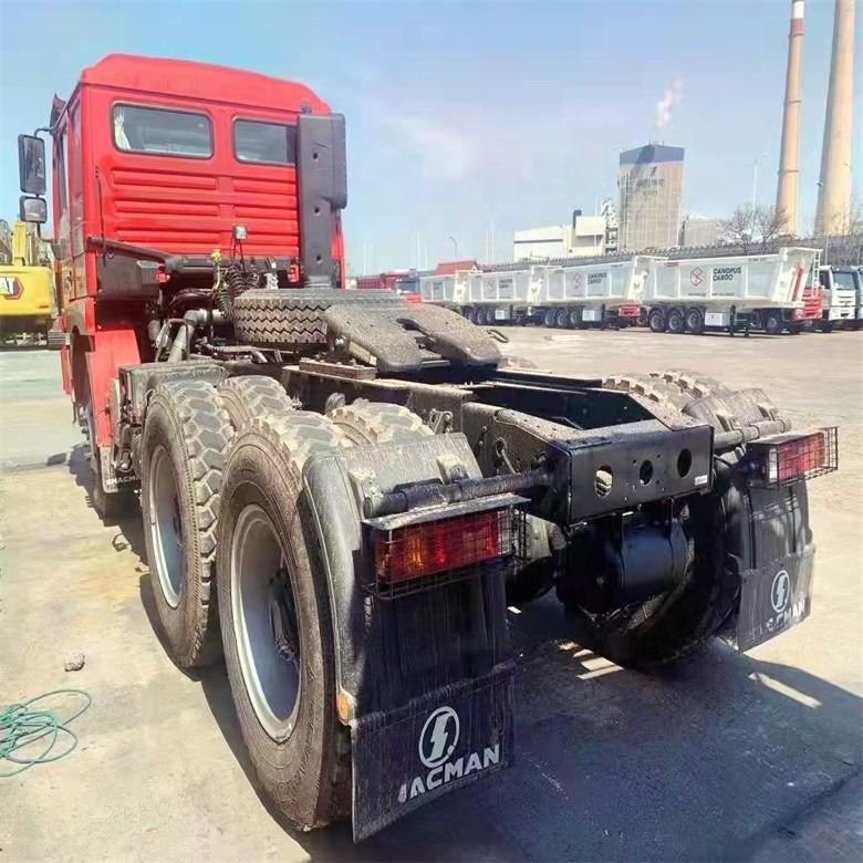6*4 Shacman gebruikte vrachtwagentractor met elektronisch stabiliteitscontrolesysteem en touchscreen