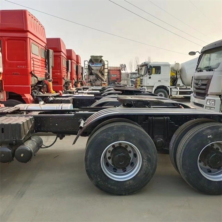6*4 Shacman gebruikte vrachtwagentractor met elektronisch stabiliteitscontrolesysteem en touchscreen