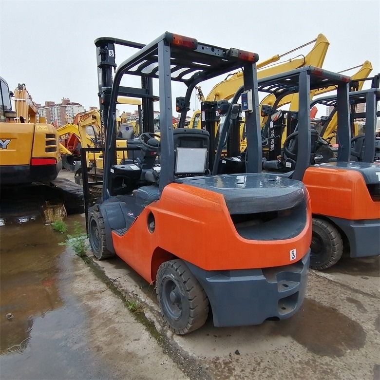 Multifunctionele Japanse geïmporteerde gebruikte 3 ton vorkheftruck van Toyota klaar voor korte werktijden