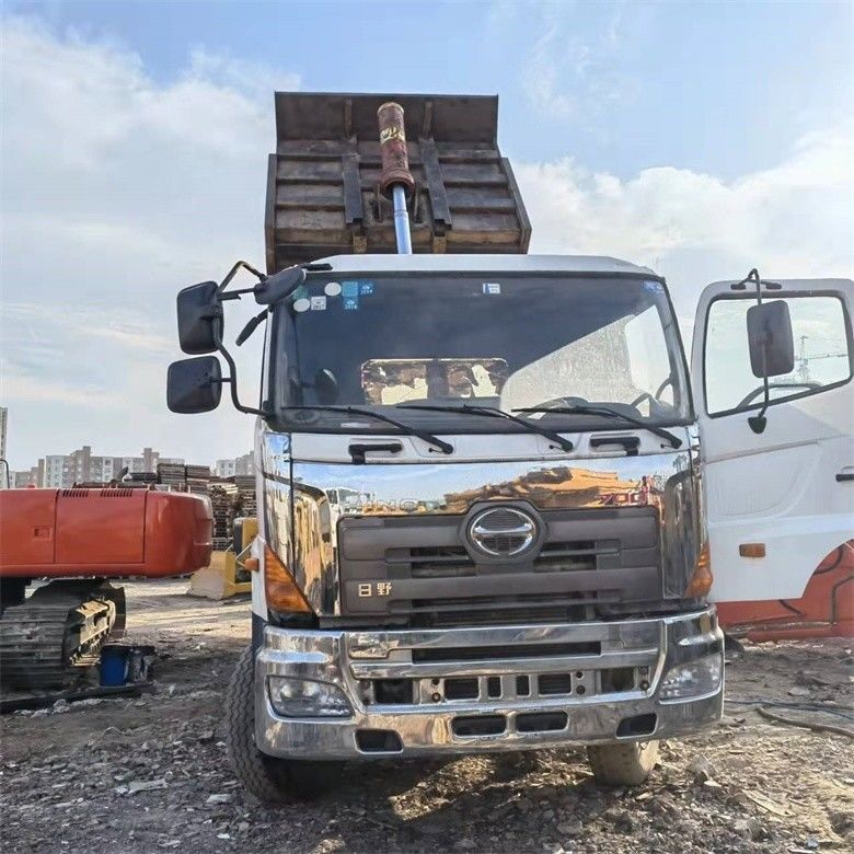 Tweedehands Japan Hino Gebruikte Dump Trucks Met YUCHAI Motor In Werktijden 2020