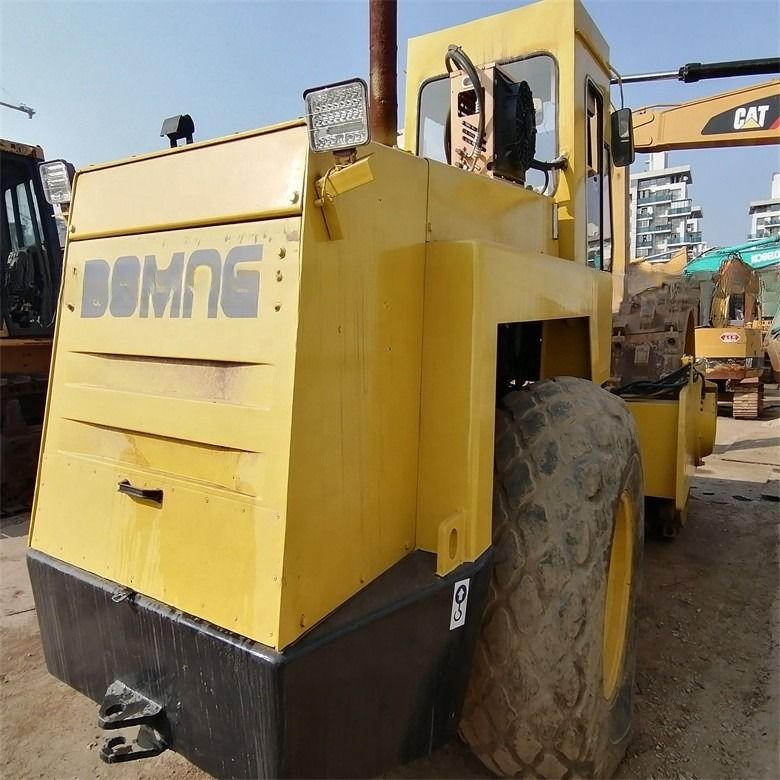 Dieselmotor Padverbinding Bomag BW217D-2 Gebruikt enkel trommel schapenvoet Hydraulische wegroller