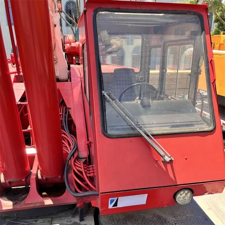 139.8kw Bruto vermogen Tadano TR-500EX Gebruikte kraan met een capaciteit van 50 ton en een capaciteit van 250 liter brandstof