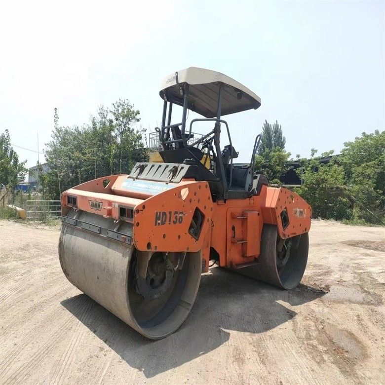 14 ton gebruikte HAMM HD130 wegroller ingevoerd uit de V.S.A. voor de bouw van snelwegbruggen