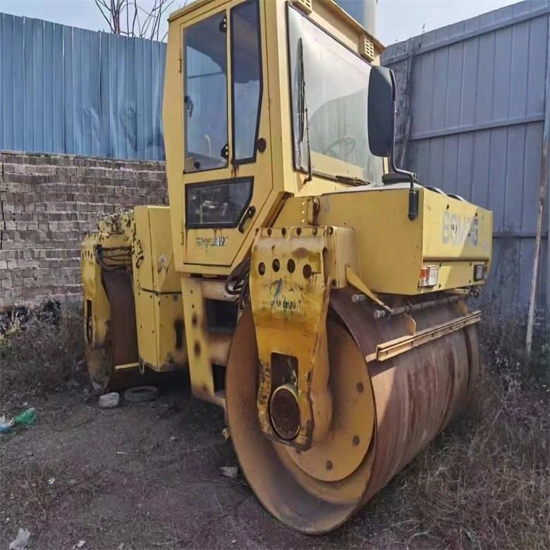 10 T bedrijfsgewicht BOMAG BW 202 AHD-2 wegroller en prestaties gegarandeerd