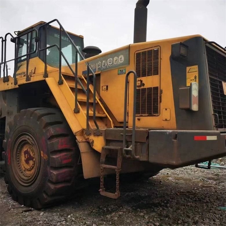 Kleinhandel WA600-6 Gebruikte wiellader Komatsu WA600-3 tweedehands lader in goede staat