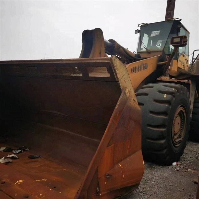Kleinhandel WA600-6 Gebruikte wiellader Komatsu WA600-3 tweedehands lader in goede staat