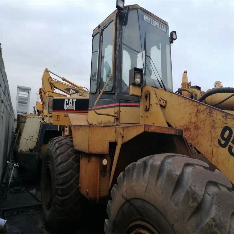 Caterpillar 950F 17 ton wiellader met een verplaatsing van 6,6 liter en 3200-3300 werkuren