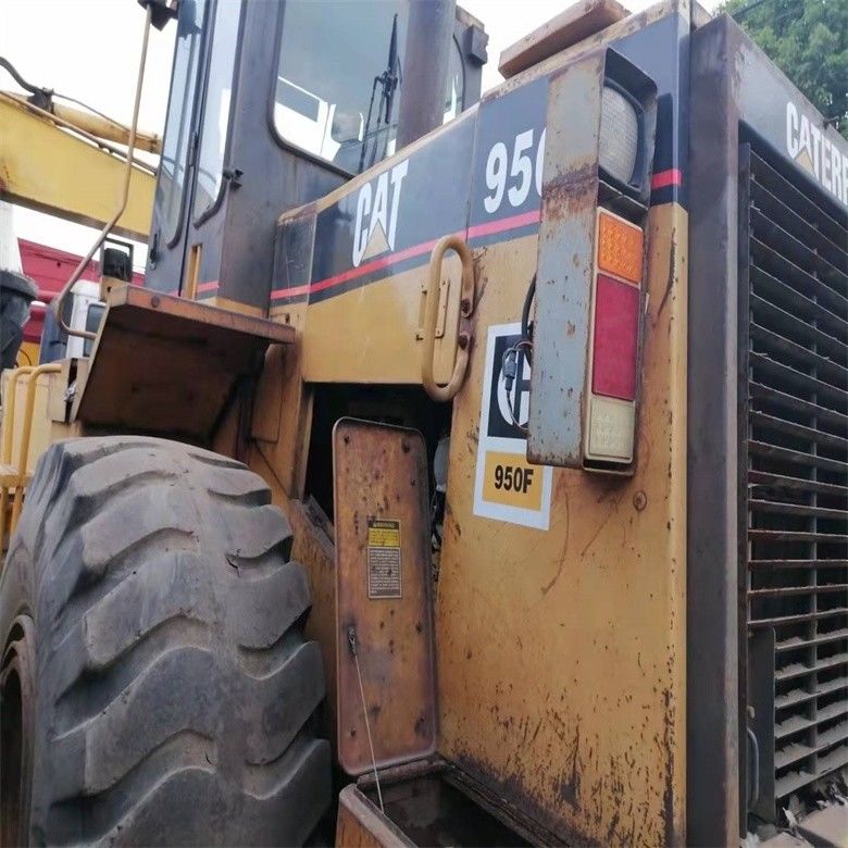 Caterpillar 950F 17 ton wiellader met een verplaatsing van 6,6 liter en 3200-3300 werkuren