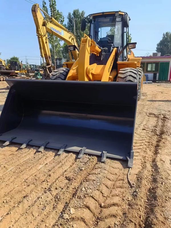 Liugong 856H 5 ton wiellader 6 cilinders 1,8-5,6 m3 emmercapaciteit voor 1 jaar
