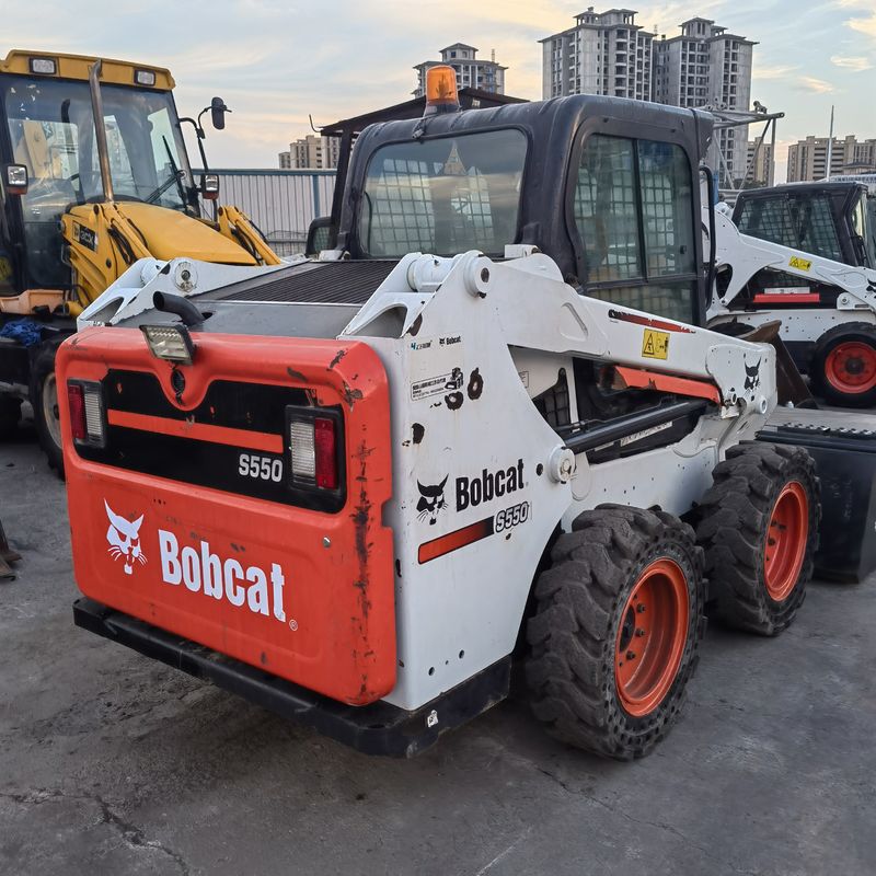 Verplaatsbare wiel- en stuurladder BOCAT S550 Gebruikte ladder voor bouwwerkzaamheden