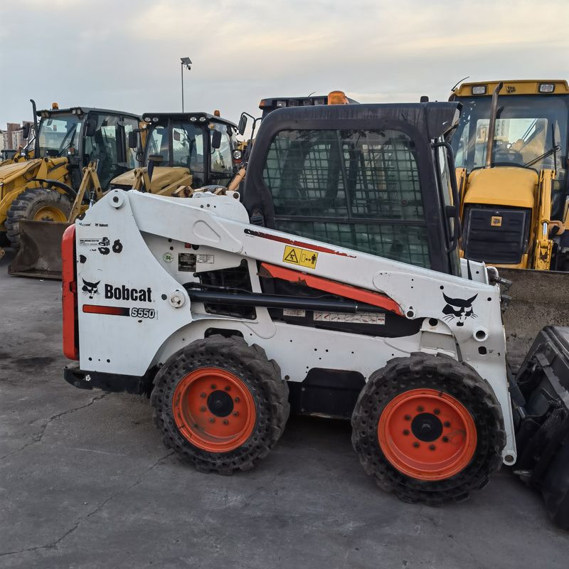 Verplaatsbare wiel- en stuurladder BOCAT S550 Gebruikte ladder voor bouwwerkzaamheden