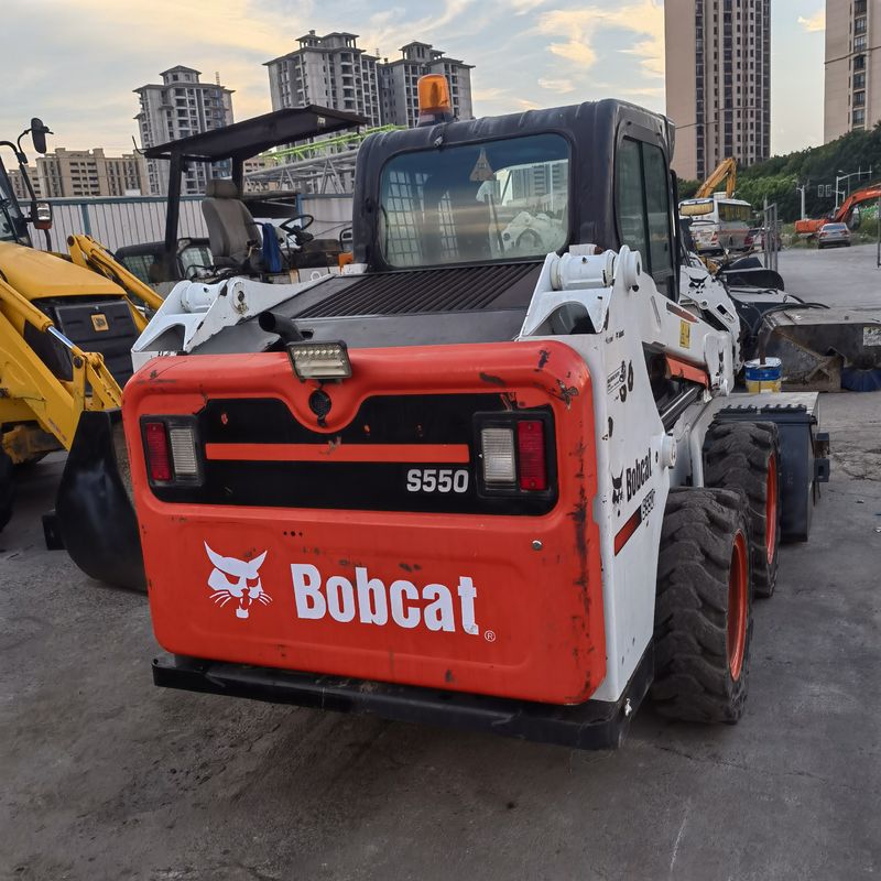 Verplaatsbare wiel- en stuurladder BOCAT S550 Gebruikte ladder voor bouwwerkzaamheden