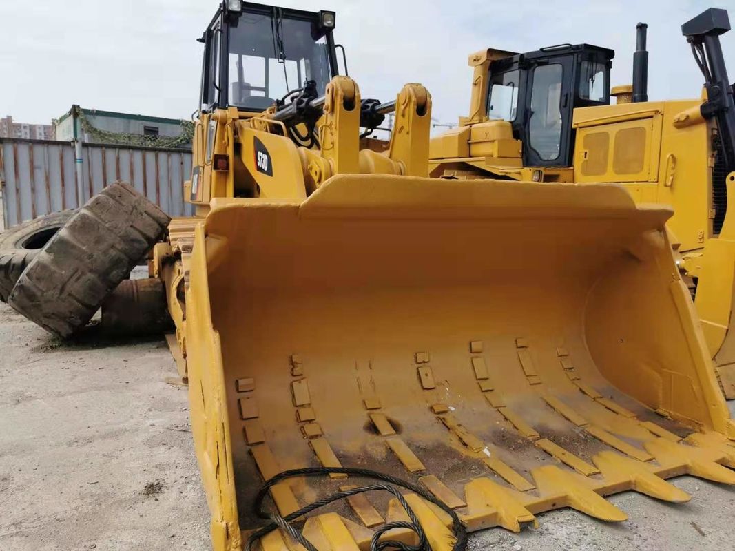 Japan Gebruikte wielladers voor gladde en bewegende typen CAT 973