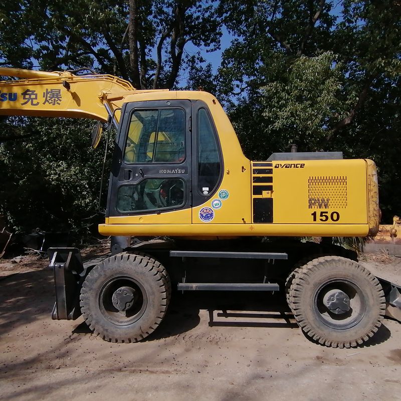 Gebruikte Komatsu PC150W-6 Wielgraafmachine Tweedehands 15 Ton Mobiele Graafmachine uit China