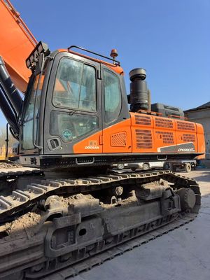 Gebruikte Doosan DX560LC Crawler Excavator te koop